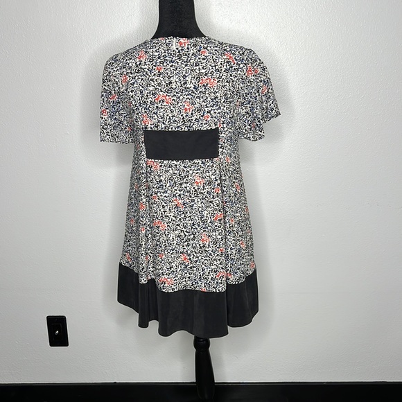 ‘BALENCIAGA’ silk dress - Picture 6 of 8